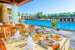 VON RESORT GOLDEN BEACH Restaurants